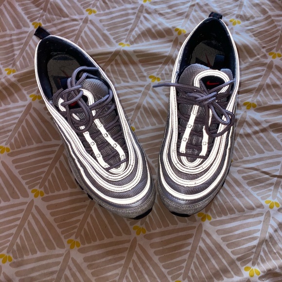 NIKE AIRMAX 97 silverbullet youth size 6.5
